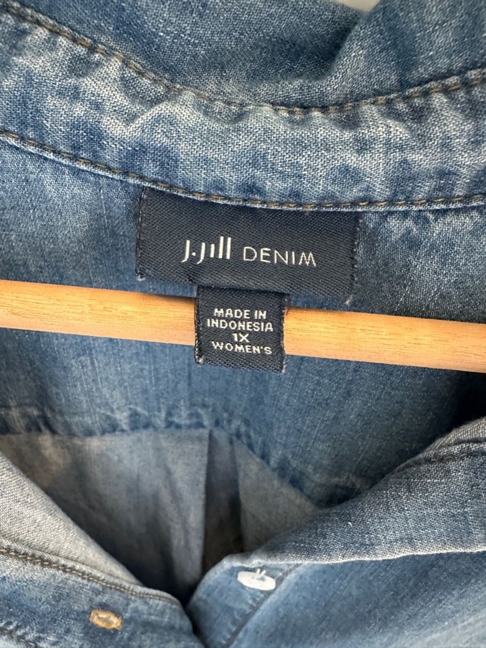 J. Jill Light Blue Denim Button-Down Shirt - Picture 3 of 3